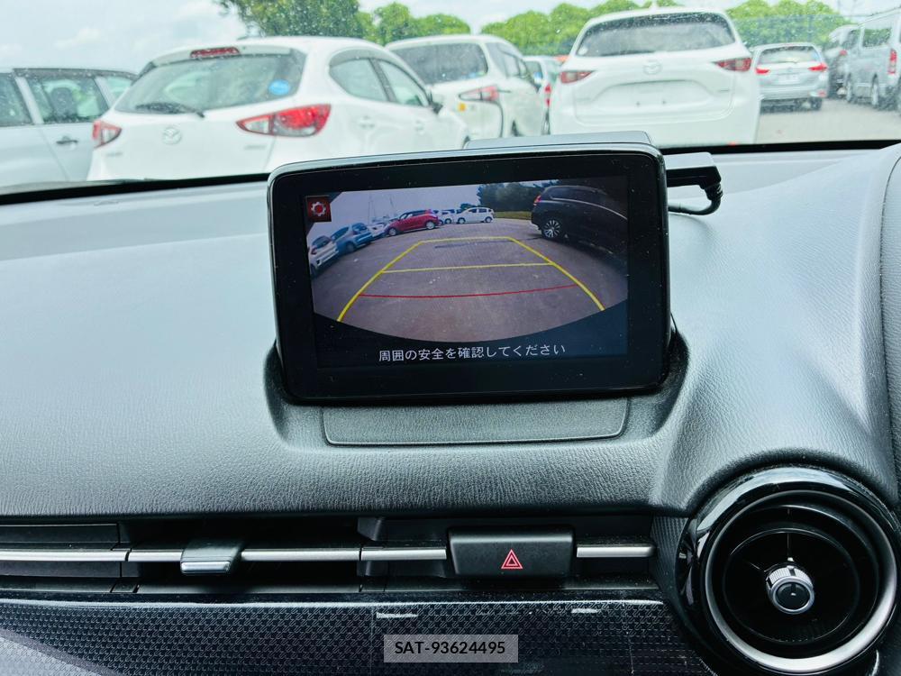 Mazda DEMIO 2019 7465518-18