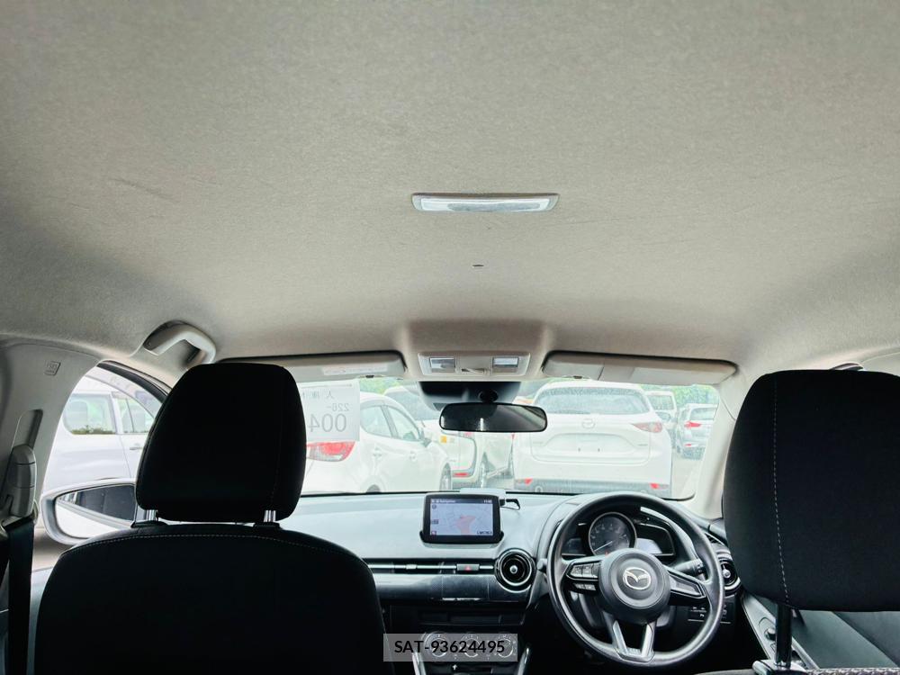 Mazda DEMIO 2019 7465518-24