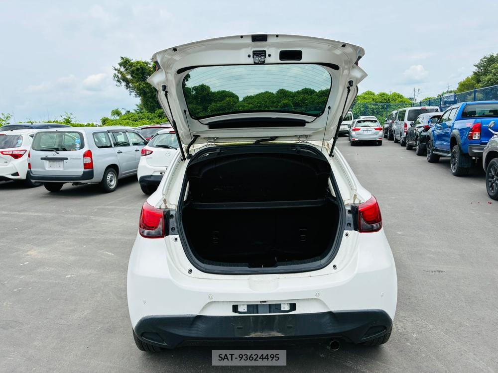 Mazda DEMIO 2019 7465518-26