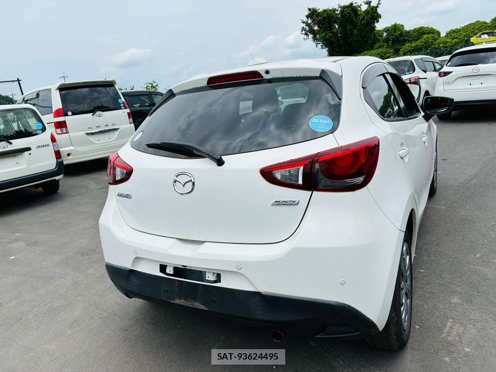 Mazda DEMIO 2019 7465518-4