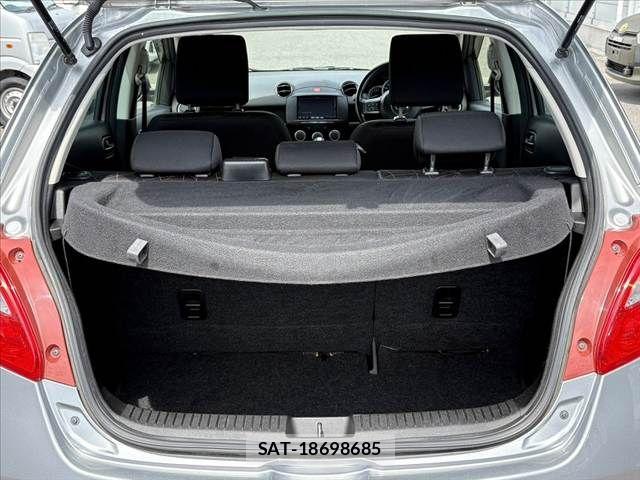 Mazda DEMIO 2013-05 7722838-16