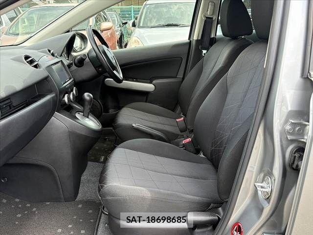Mazda DEMIO 2013-05 7722838-18