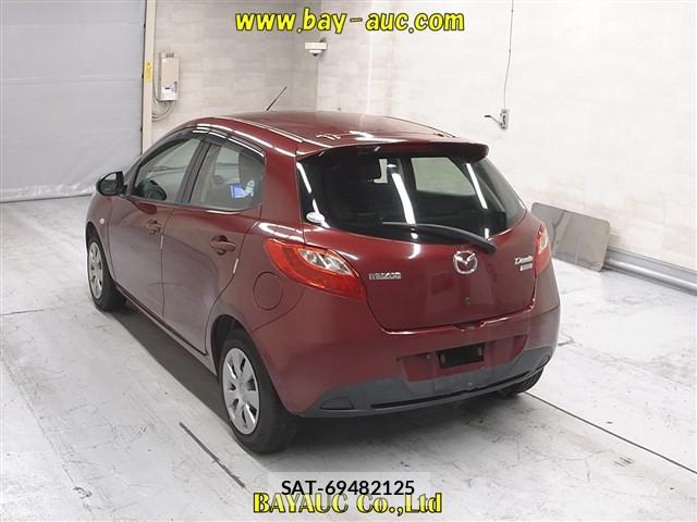 Mazda DEMIO 2013-07 7736749-1