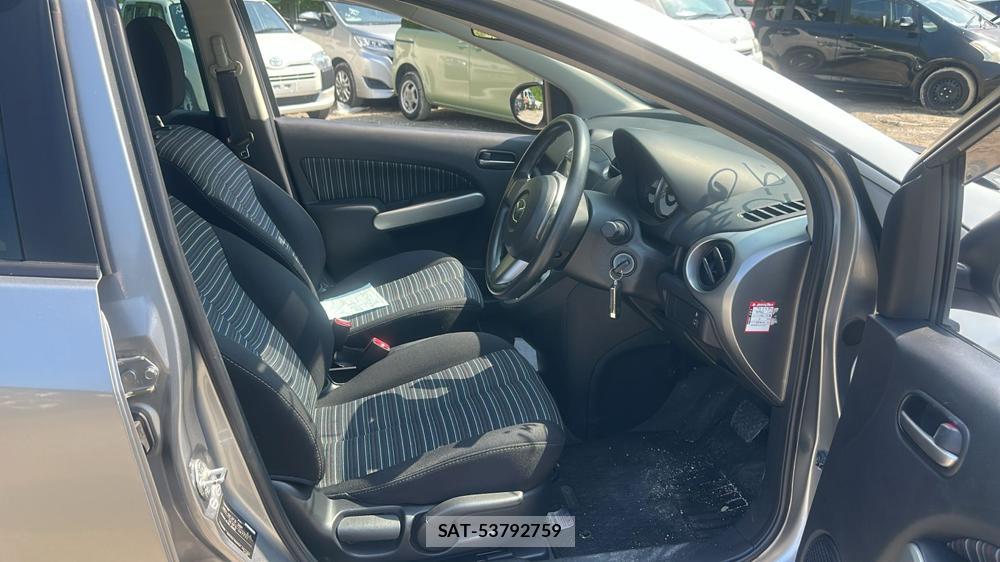 Mazda DEMIO 2010 7235080-11