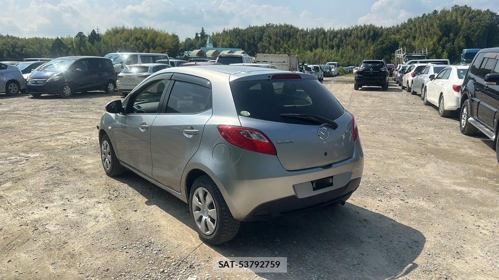Mazda DEMIO 2010 7235080-2