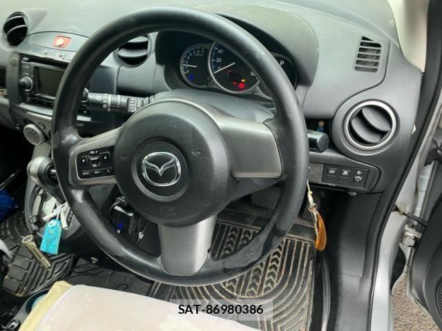 Mazda DEMIO 2011-07 7784434-11