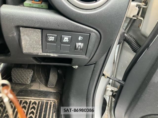 Mazda DEMIO 2011-07 7784434-13