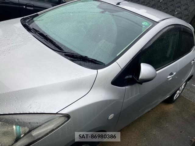 Mazda DEMIO 2011-07 7784434-2