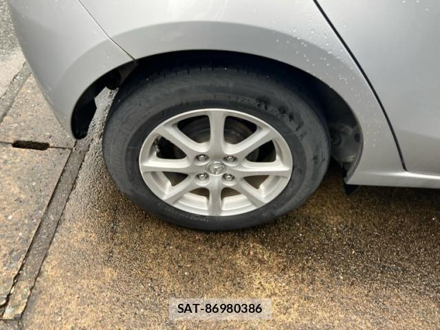 Mazda DEMIO 2011-07 7784434-6
