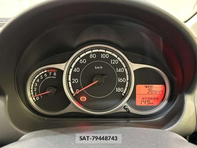 Mazda DEMIO 2014-04 7784450-10