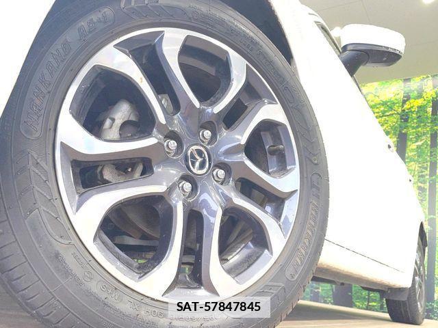 Mazda DEMIO 2017-12 7784460-12