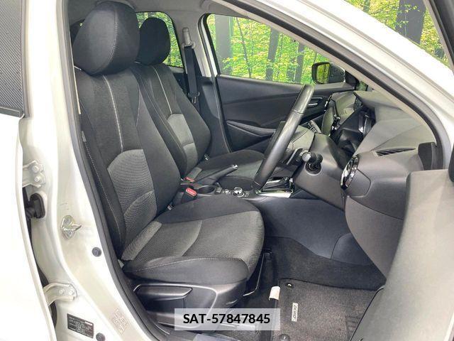 Mazda DEMIO 2017-12 7784460-7