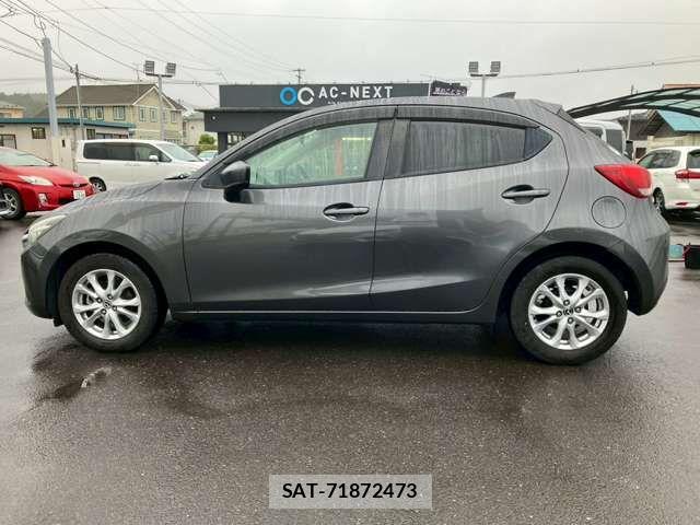 Mazda DEMIO 2018-12 7784459-17