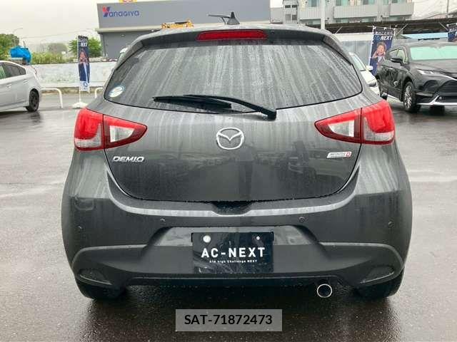 Mazda DEMIO 2018-12 7784459-18