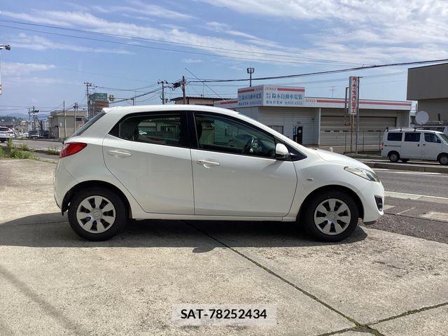 Mazda DEMIO 2012-04 7784463-9