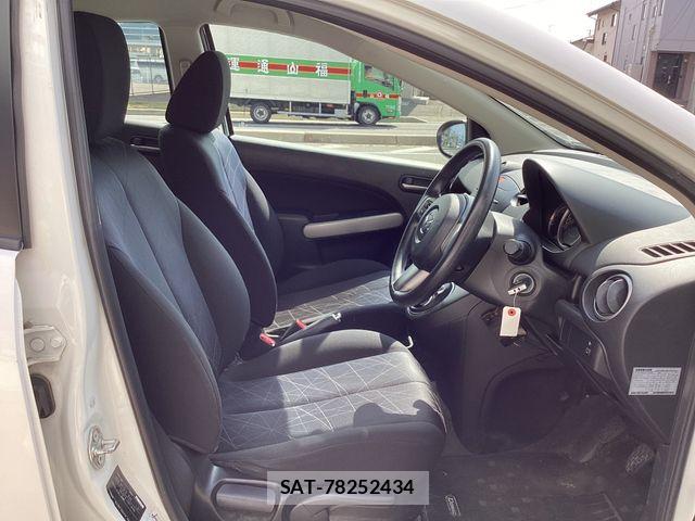 Mazda DEMIO 2012-04 7784463-3