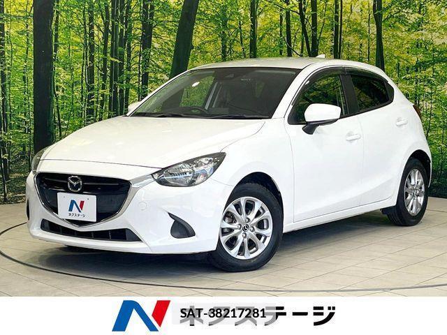 Mazda DEMIO 2018-02 7784458-0