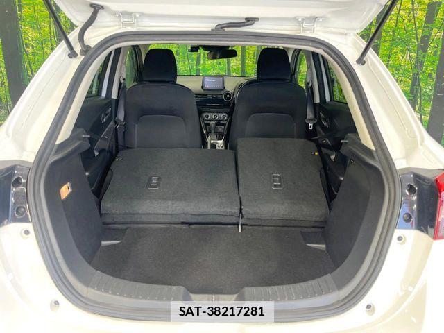 Mazda DEMIO 2018-02 7784458-9