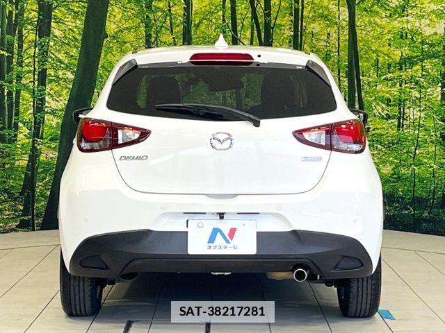 Mazda DEMIO 2018-02 7784458-14