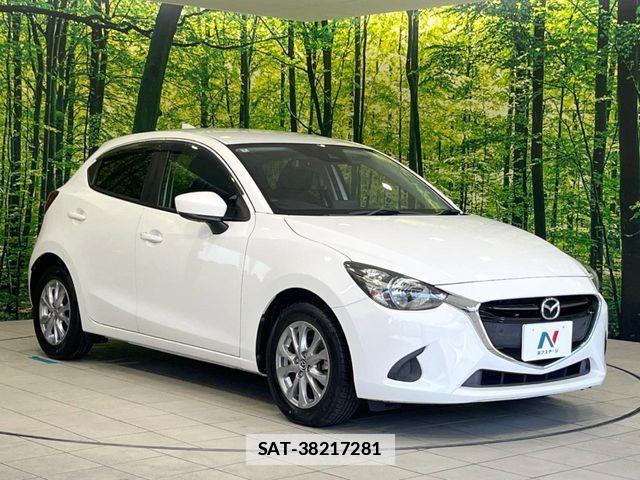 Mazda DEMIO 2018-02 7784458-15