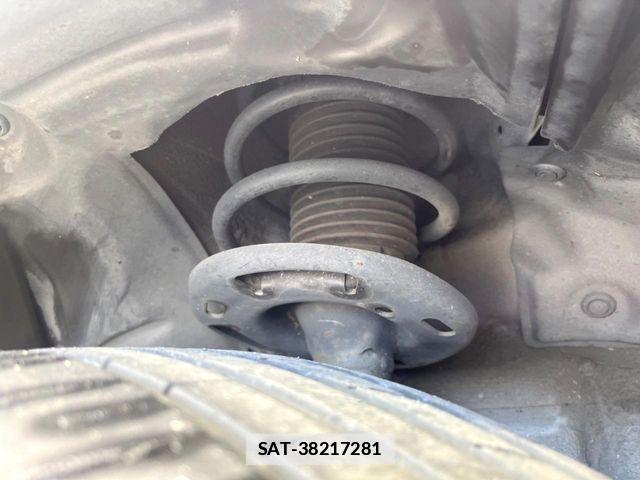 Mazda DEMIO 2018-02 7784458-19
