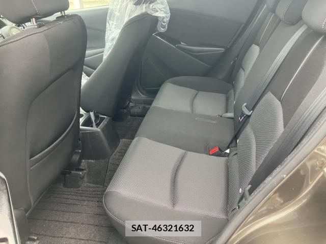 Mazda DEMIO 2016-11 7876203-13