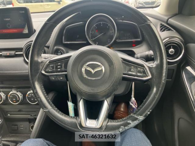 Mazda DEMIO 2016-11 7876203-18