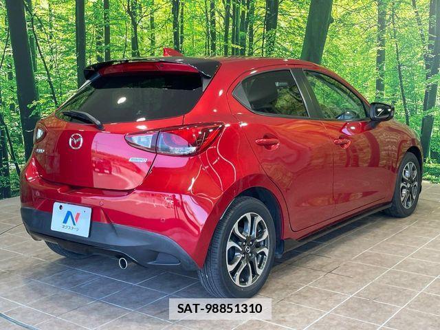 Mazda DEMIO 2015-07 7876181-16