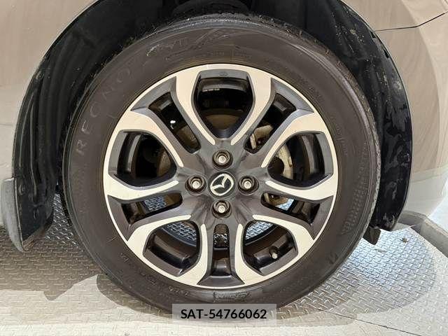 Mazda DEMIO 2016-11 7876180-28