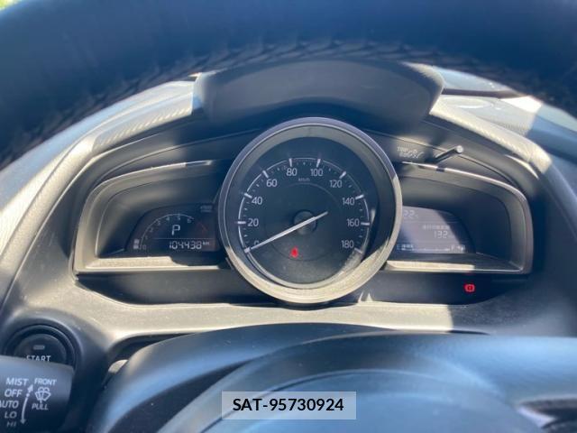 Mazda DEMIO 2017-02 7876186-15