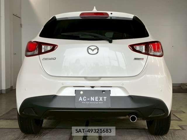 Mazda DEMIO 2018-08 7876179-17