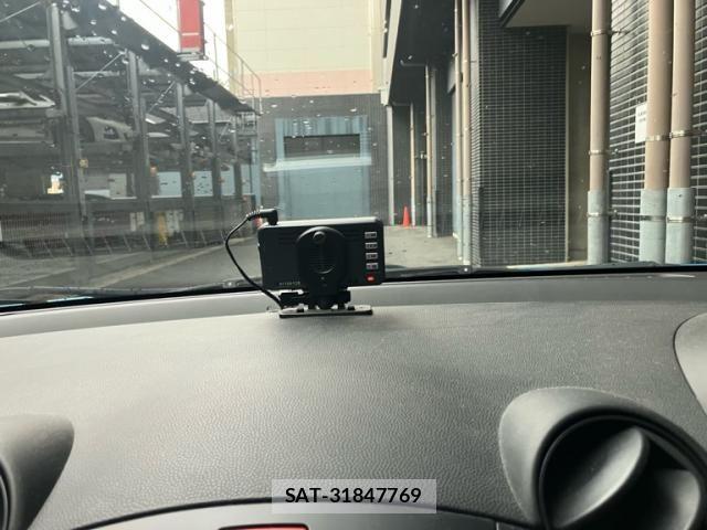Mazda DEMIO 2013-02 7876206-19