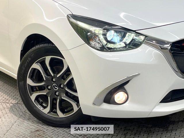 Mazda DEMIO 2016-02 7876185-11