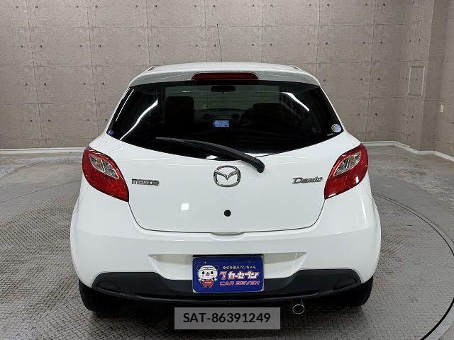 Mazda DEMIO 2013-07 7876187-4