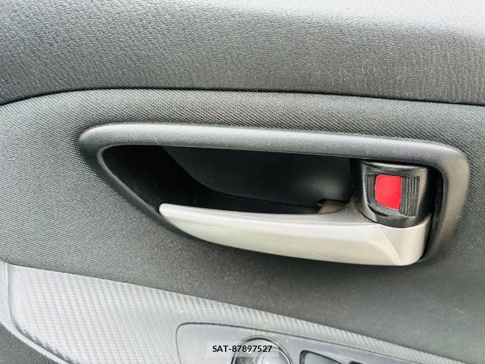 Mazda DEMIO 2019-05 7607391-20