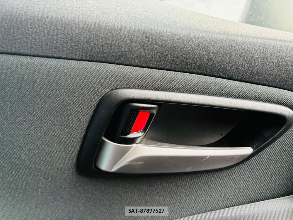 Mazda DEMIO 2019-05 7607391-22
