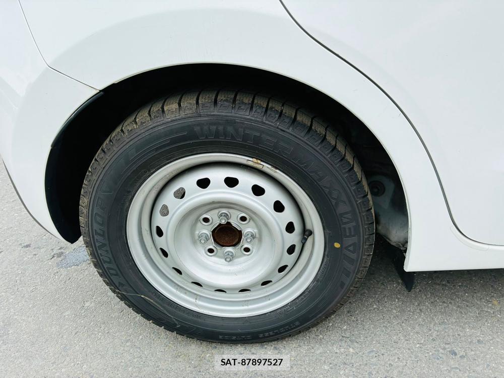 Mazda DEMIO 2019-05 7607391-27