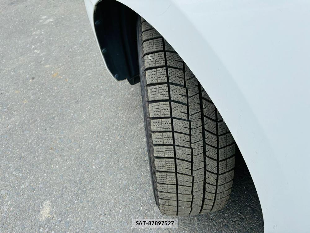 Mazda DEMIO 2019-05 7607391-31