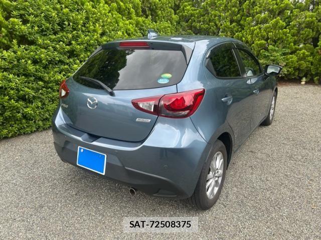 Mazda DEMIO 2016-03 7902536-15