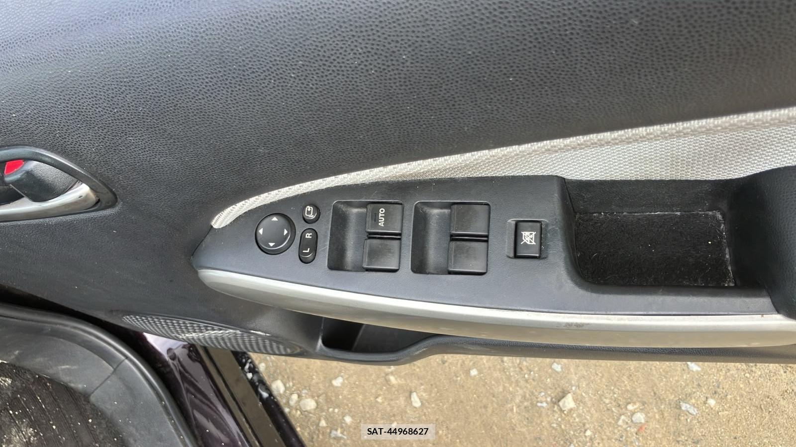 Mazda DEMIO 2011-06 7741778-17