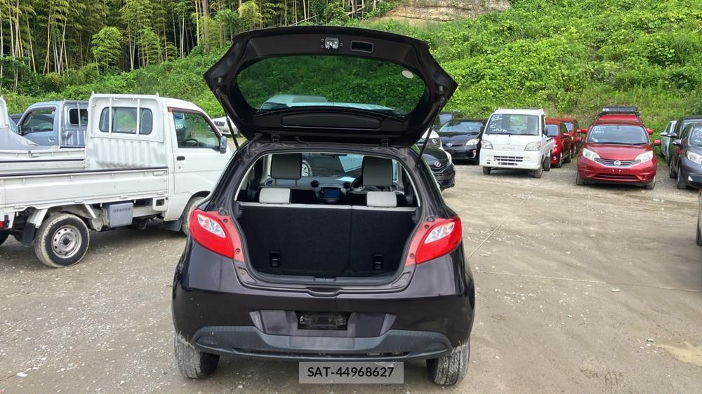 Mazda DEMIO 2011-06 7741778-20