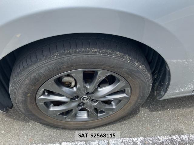 Mazda DEMIO 2017-10 7961247-6