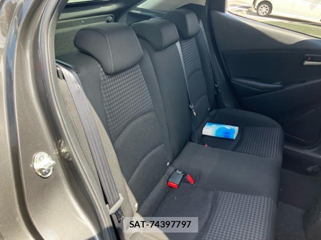 Mazda DEMIO 2017-07 7961252-11