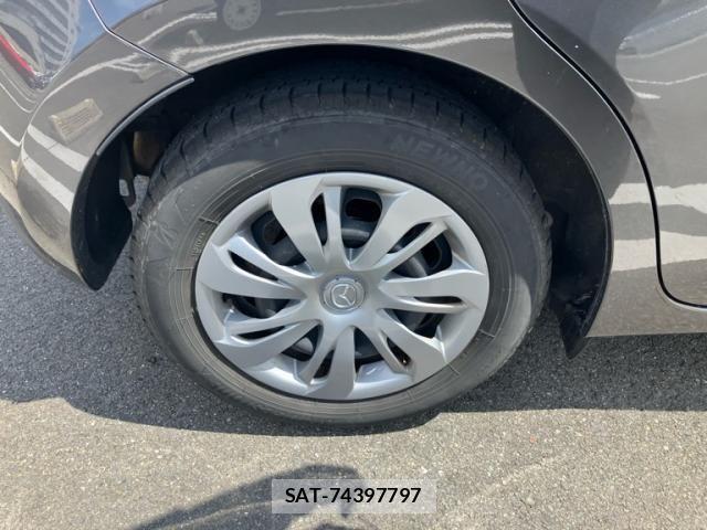 Mazda DEMIO 2017-07 7961252-7