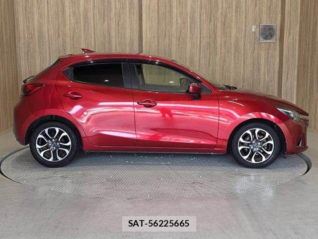 Mazda DEMIO 2015-01 7979080-17