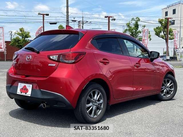 Mazda DEMIO 2017-07 7979073-2