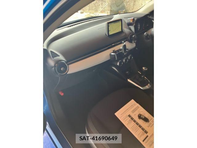 Mazda DEMIO 2015-11 7979081-20