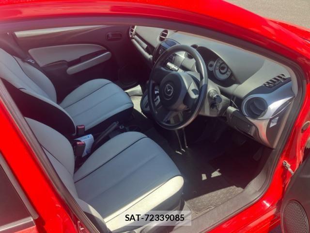 Mazda DEMIO 2007-08 7979084-9