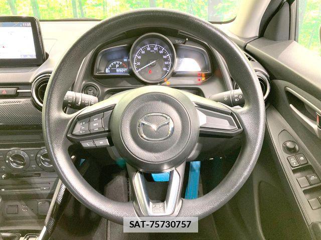 Mazda DEMIO 2017-04 7979078-10