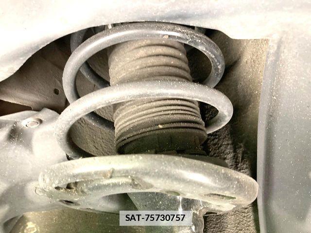 Mazda DEMIO 2017-04 7979078-19